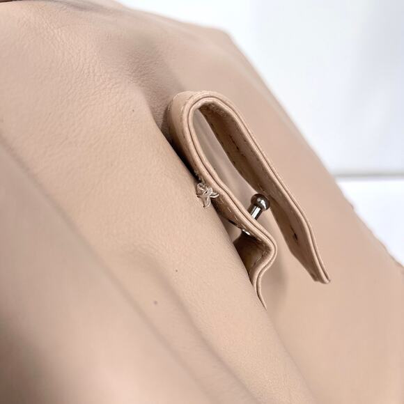 LED TO BELIEVE Daze Fringe Leather Backpack Cream Flap Drawstring Festival Boho main image 7